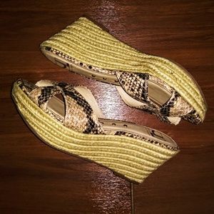 Like New J. Litvack 'Malta' Sandal